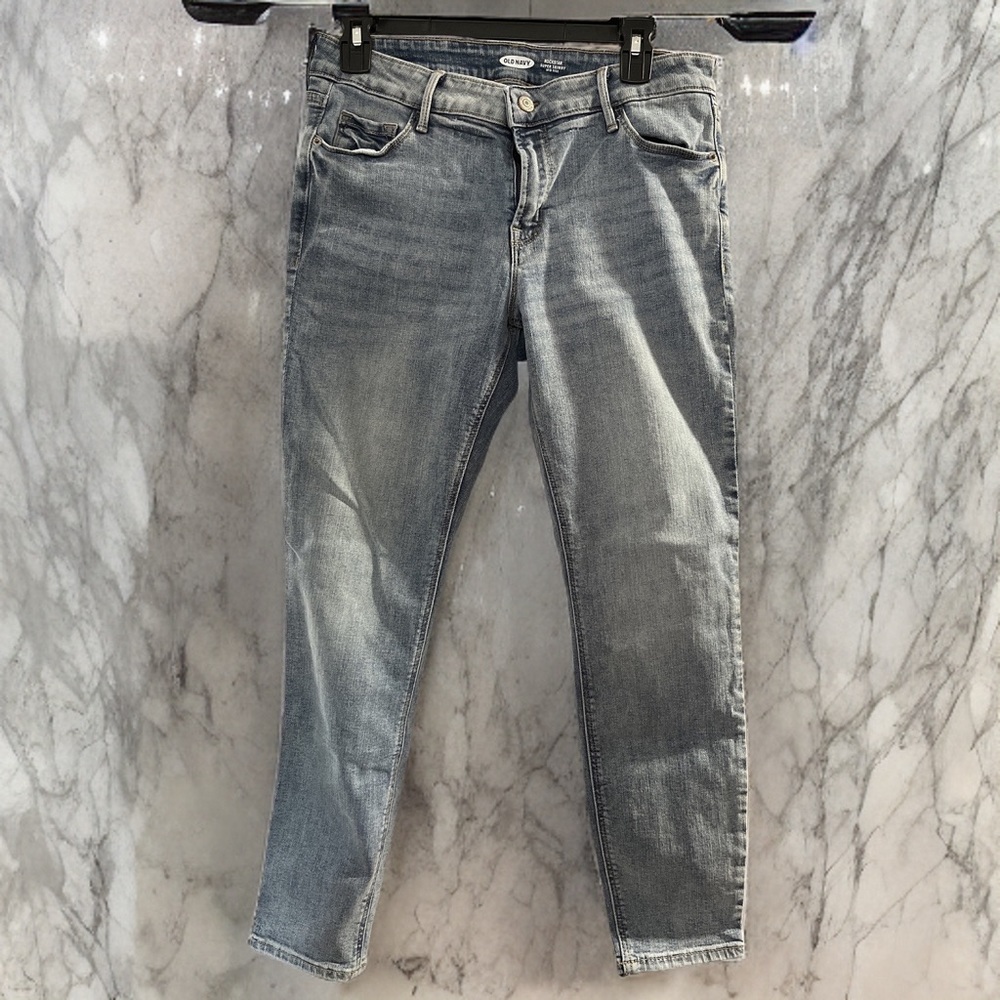 Old navy Rockstar Super Skinny Mid Rise Jean